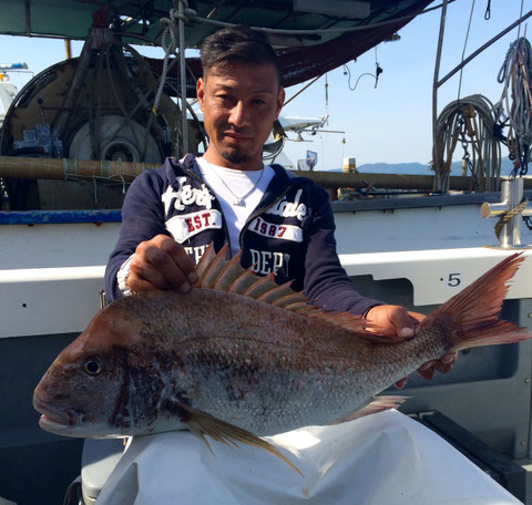 74㎝　自己記録更新&ダービー暫定2位　おめでとうございます(^^♪　カラー魚拓ゲット(*^_^*)。