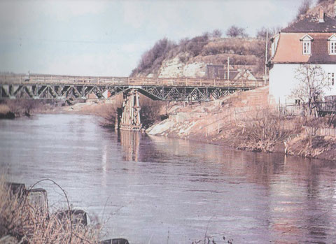 Die Holzbrücke