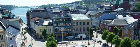 Blick auf den Marktplatz von Arendal