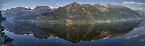 Odda-Fjord mit Sicht auf den Folgefonna-Nationalpark