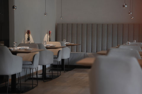 AMARIL In Vinschgau, surrounded by green meadows – where tranquillity reigns supreme, design and nature blend harmoniously, and every moment brings a sense of arrival and relaxation