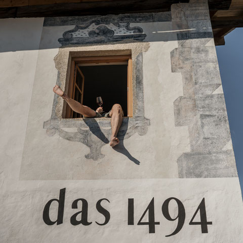 DAS1494 • Holidays in a Historic Landmark | Apartments on the Mieming Plateau in Tyrol - Austria • Member of Mountain Hideaways ©MarikaUnterladstätter