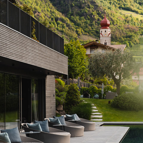  MOUNTAIN HIDEAWAYS - die schönsten Boutiquehotels in den Alpen: MAIR AM ORT LIVING in Partschins, Vinschgau - Südtirol