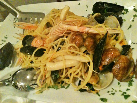 写真は最近食べた美味しいものたちですw