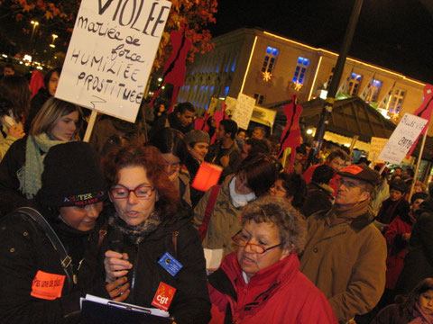 "Pas une de plus!" Manifestation de nuit contre les violences faites aux femmes, le 25 novembre 2007