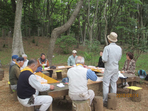 地主を招待しての昼食会です