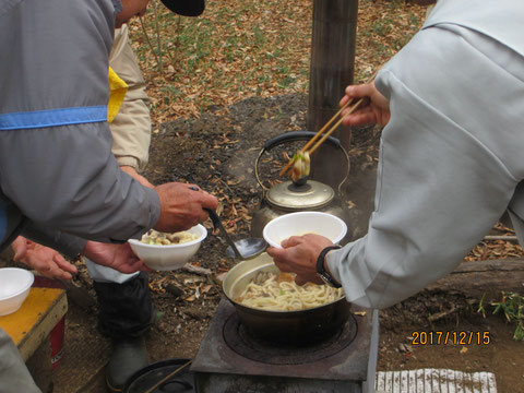 煮込みうどんの出来上がりです