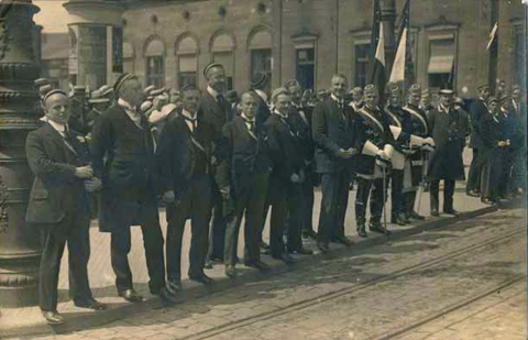 Schweinfurter Studenten beim Königsbesuch in Schweinfurt - 2. Mai 1917