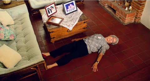 Automatic fall detect 2 ways speakerphone life alert systems PD139 - making SOS call when elderly falls