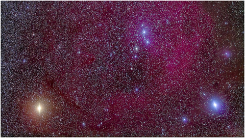 Noordelijk deel Orion met Betelgeuze en Bellatrix. *zie Notitie 3