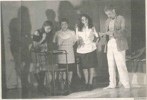 Se izquierda a derecha, Bárbara Zabalegui, Luci Echávarri, Silvia de Toro y Roberto Larrión, en el ensayo general.