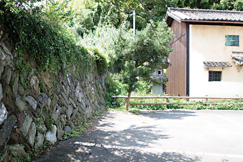 旧川之石浦庄屋　二宮住宅石塀