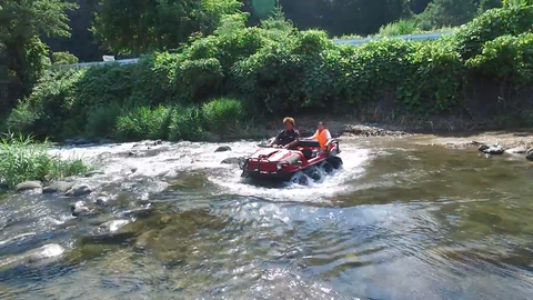 水陸両用車ARGOの詳細はこちら