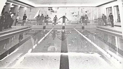 1967 wurde die Kleinschwimmhalle in der Karl-Tschamber-Schule in Betrieb genommen. (Foto: Stadtarchiv Weil am Rhein)
