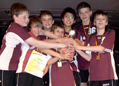 Deutscher Meister 2010: Das Schülerteam der TSG! Im Einsatz waren: Nicolas Grabner, Lucas Deichmann, Juraj Valovic, Marcel Krimmel, Tu Nguyen, Louis Westermann u. Nico Krimmel