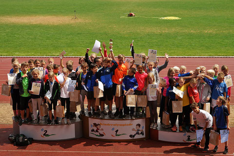 Die Grundschüler aus dem gesamten Kreisgebiet waren von der 1. Kinderolympiade und dem Besagroup-Sportpark sehr begeistert.