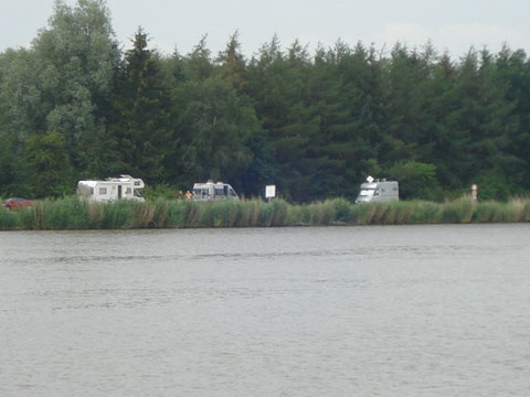 Ein Caravan Stellplatz am Nord - Ostsee - Kanal