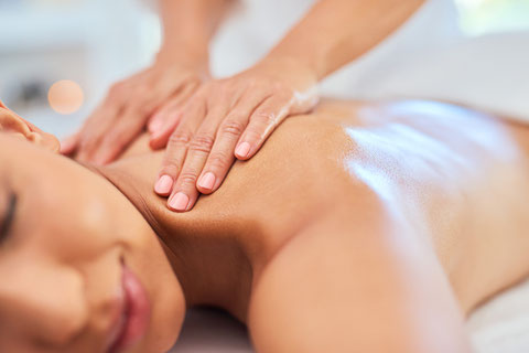 Massage Basel buchen, Massagen buchen in Basel