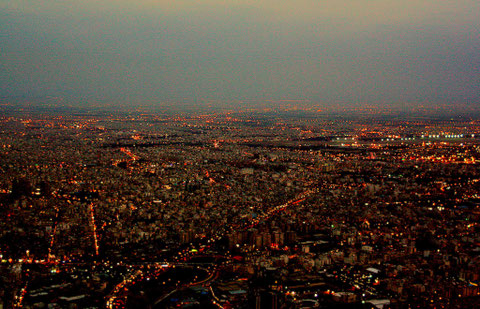 Panorámica nocturna de Teheran. Foto(cc): Blondinricar/Flicker