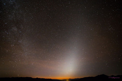 Luz Zodiacal al atardecer