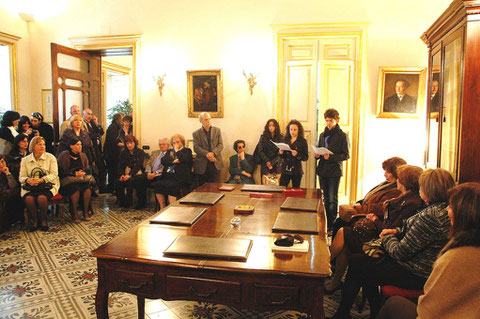 Lettura di poesie del La Giglia in vernacolo galloitalico.