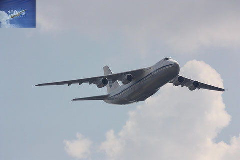 AN124 RA-82013-1