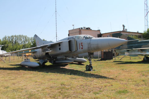 MiG23UB 15-1