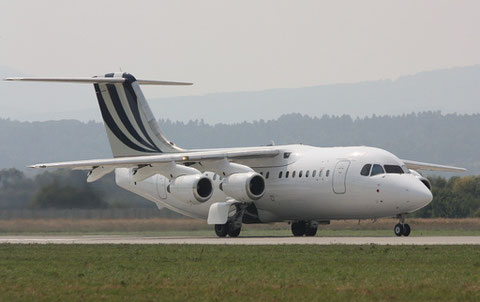 BAe146 G-TYPH-1