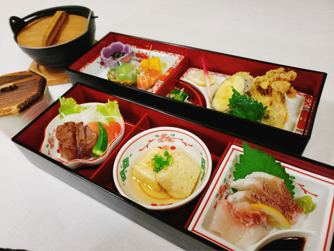 全室離れでお料理が自慢 由布の御宿 山もみじ