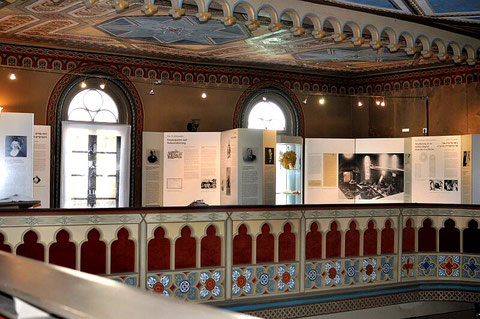 Ständige Ausstellung auf der früheren Frauenempore, Synagoge Hechingen, Foto: Manuel Werner