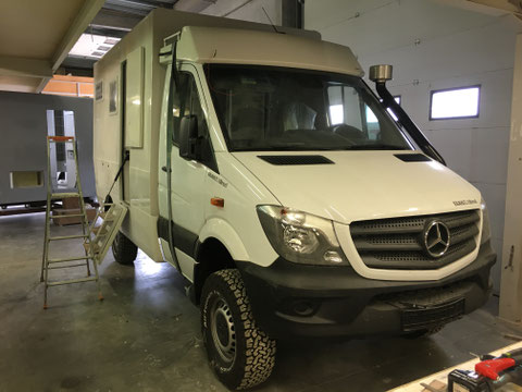 Azalai Kabine auf unserem Sprinter in Martigues kurz vor dem abholen.