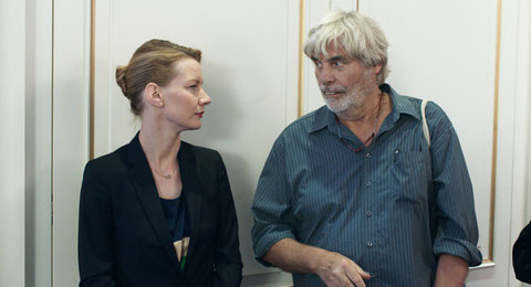 Sandra Hüller et Peter Simonischek, la fille et le père, renouent des liens (©Haut-et-Court).