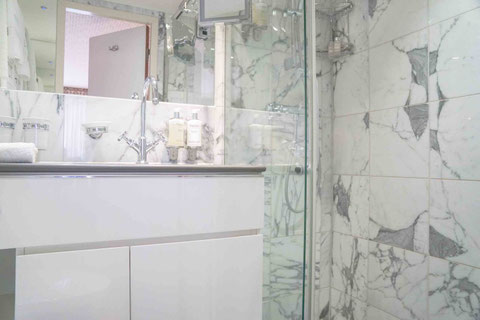 S.S. La Venezia Kabine Badezimmer