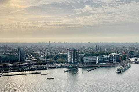 A’DAM Lookout Aussicht auf Amsterdam