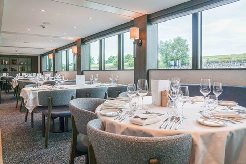 VIVA ONE Riverside Restaurant