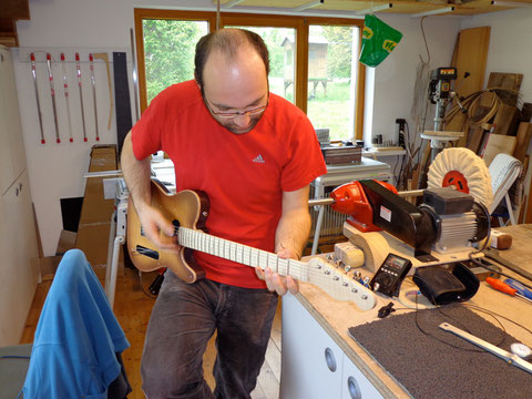 Erstes anspielen.
