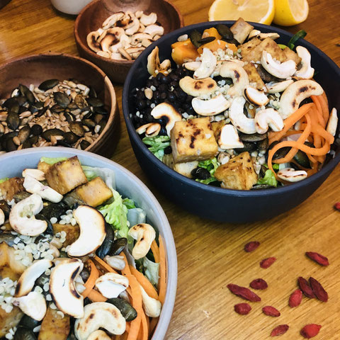 Buddha Bowl Samen und Saaten vegan
