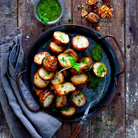Ofen-Topinambur mit Walnuss Pesto, Udo Einenkel Foodfotograf