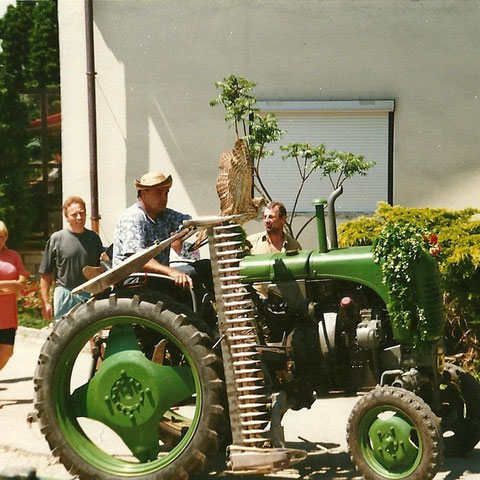 Mein Oldy und ich , Steyr 15er Hackfruchter Baujahr 1955