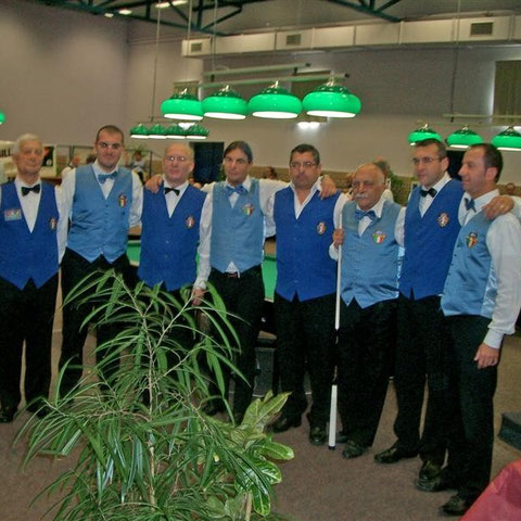 les équipes de France B et d'Italie, championne d'Europe