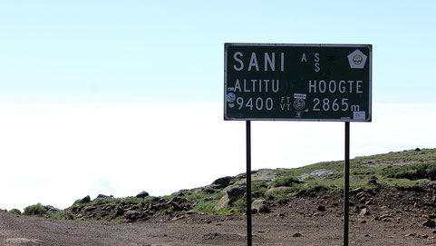 Sani Pass 2865m