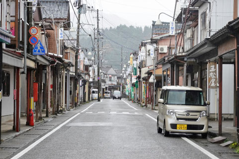 長岡市滝の下町 街並み 新潟県