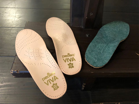pedaq・ビバ(左)薄型で色んな靴に合います ビバアウトドア(右)生産中止しました