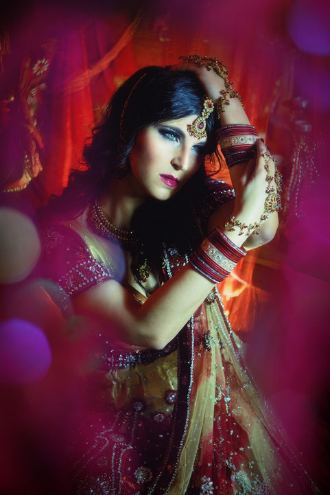 Bollywood Dance Bollywood Dancer Bollywood Tänzerin buchen Bauchtänzerin