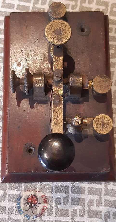 Early GPO Franch key made by Boulay et C.ie