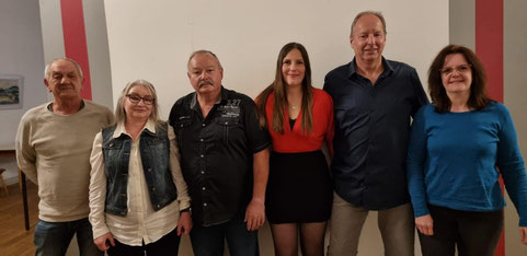 Neuer Vorstand der SG 03 Mitlechtern v.l.n.r: Abteilungsleiter Karl-Heinz Kneißl, Kassenwartin Gabriele Schmid, Beisitzer Horst-Peter Knecht, 2. Vorsitzende Yasmina Mühlbayer, 1. Vorsitzender Dirk Schulz, Schriftführerin Regina Tafat