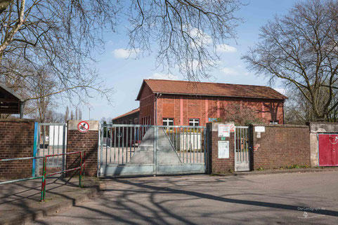 Maschinenhalle der Zeche Rönsberghof in Duisburg im Ruhrgebiet