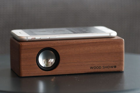 DAYBEAKERでの新商品、デジタルコーヒー濃度計