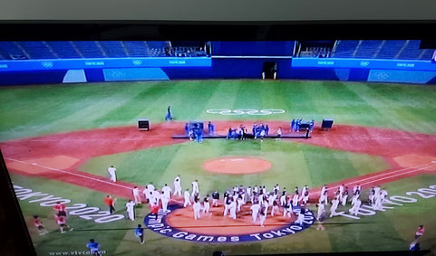 ベトナムのテレビで放映されていたオリンピック野球決勝戦