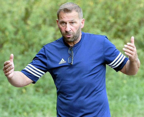 Hört nach der Saison auf: Dirk Langhans, Trainer des Frauen-Hessenligisten TuS Viktoria Großenenglis. Foto: Pressebilder Hahn